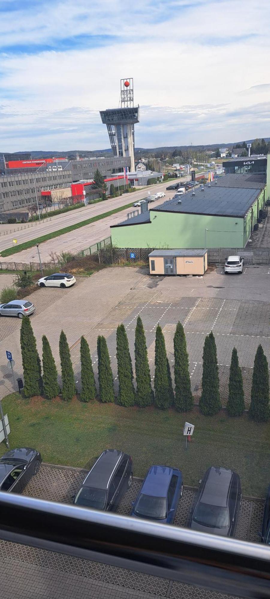Hotel Teczowy Mlyn Кельце Экстерьер фото